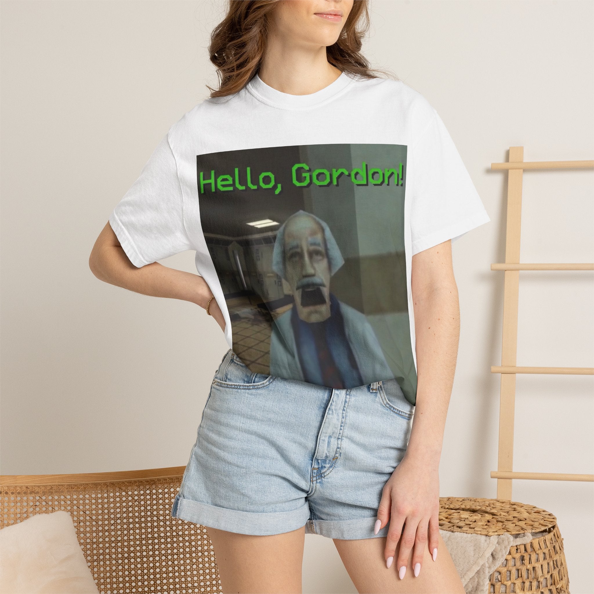 Hello, Gordon! Retro Game Scientist T-shirt | Video Game Meme Tee